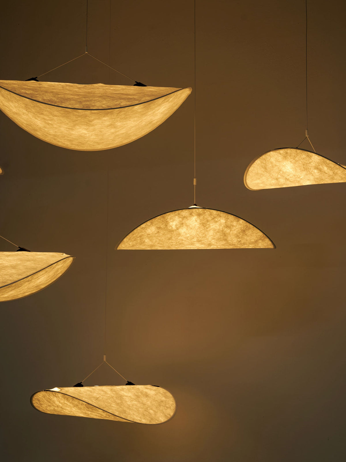 Disc Pendant Light, Floating Synthetic Paper Dining Lamp