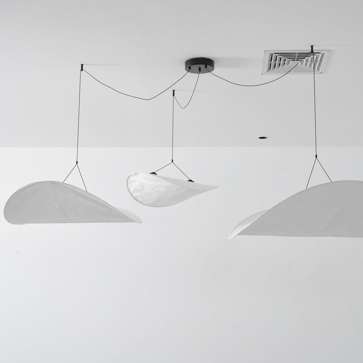 Disc Pendant Light, Floating Synthetic Paper Dining Lamp