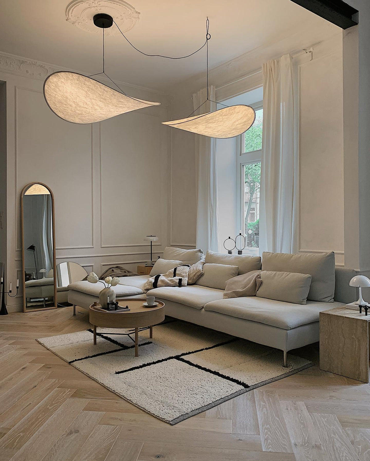 Disc Pendant Light, Floating Synthetic Paper Dining Lamp