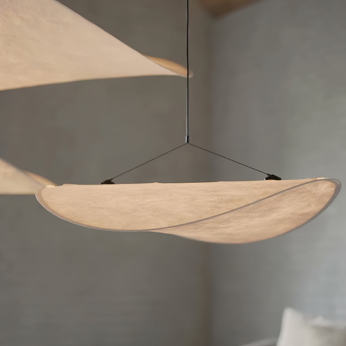 Disc Pendant Light, Floating Synthetic Paper Dining Lamp