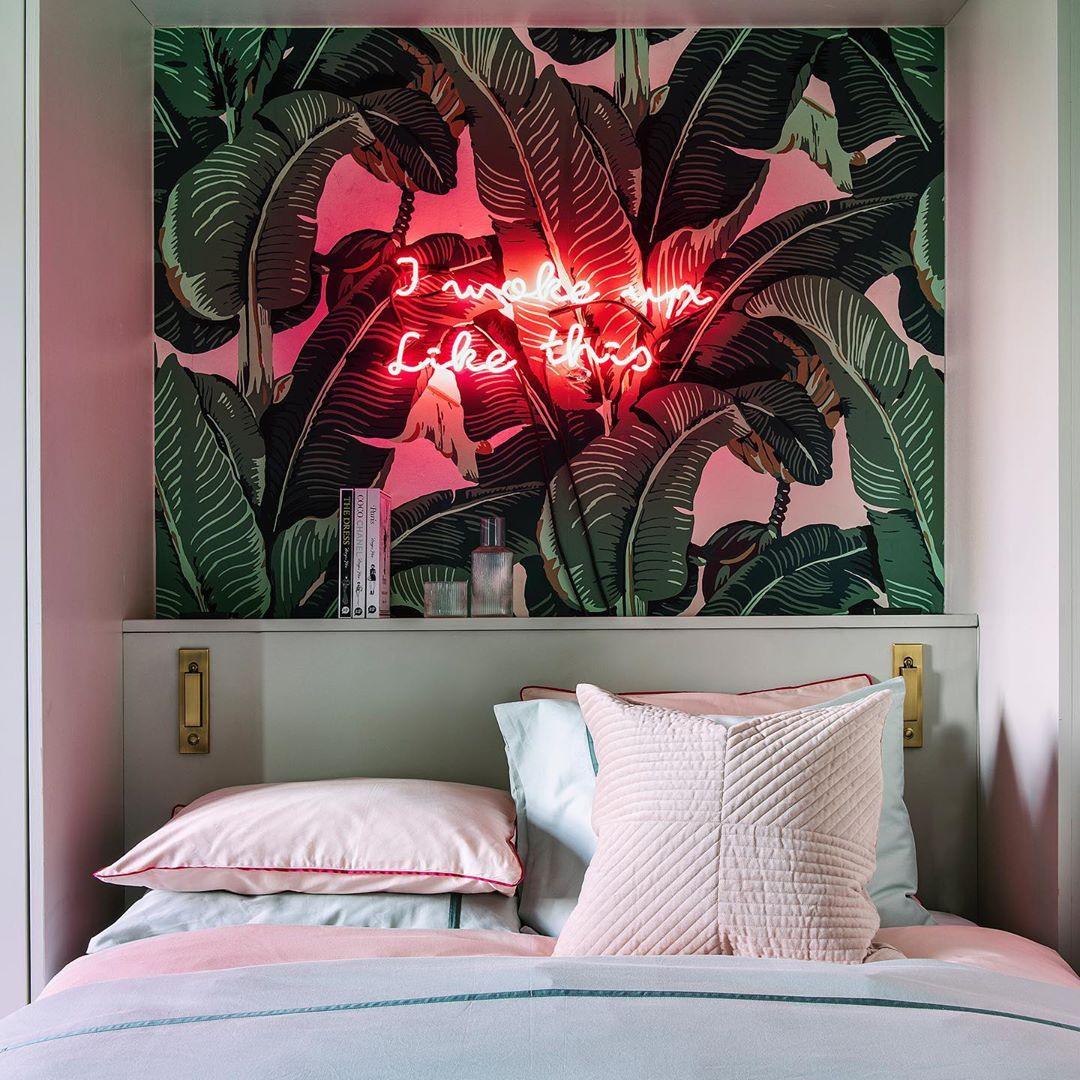 Luxury LED Reading Wall Sconce, Modern Bedside Wall Light