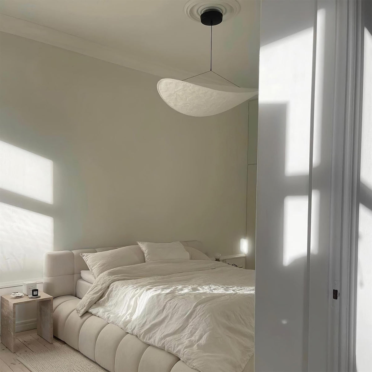 Disc Pendant Light, Floating Synthetic Paper Dining Lamp