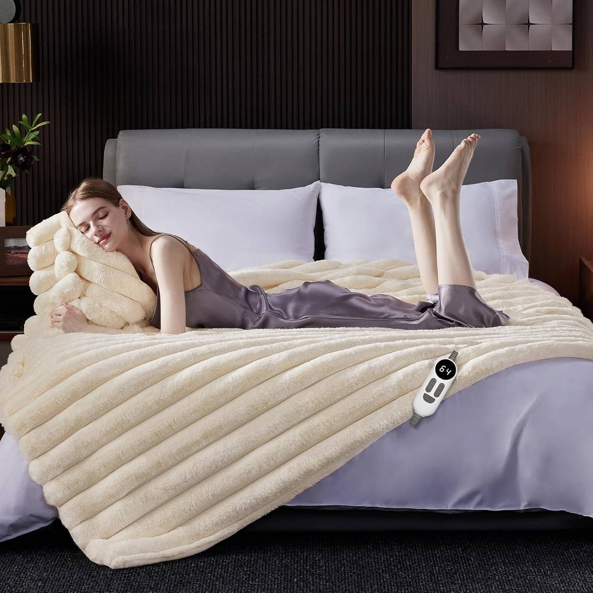 Electric Heated Blanket, Ribbed Faux Fur, 12 Heat Levels